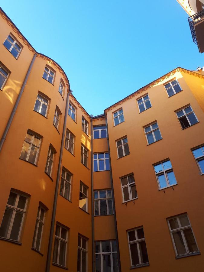 Cozy Flat. Art Nouveau Building, Near The City Center Рига Екстериор снимка